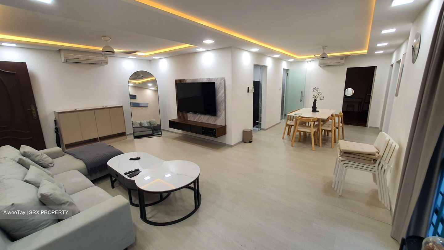 Regal Court (D12), Apartment #558094351